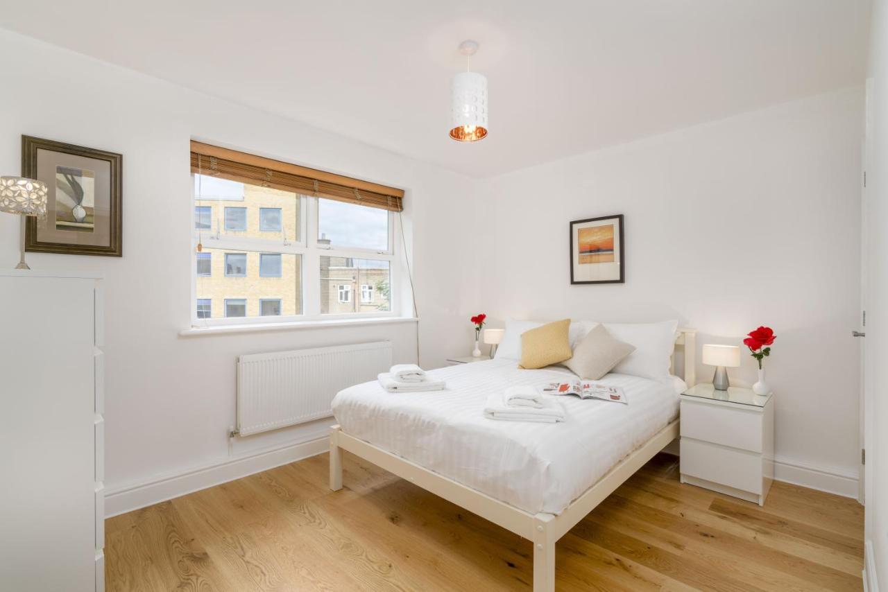 לונדון Splendid Apartment Near Vauxhall Tube מראה חיצוני תמונה